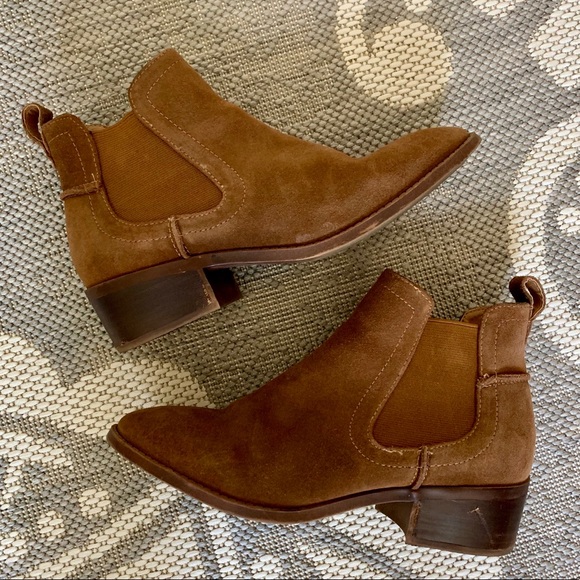 steve madden dicey booties